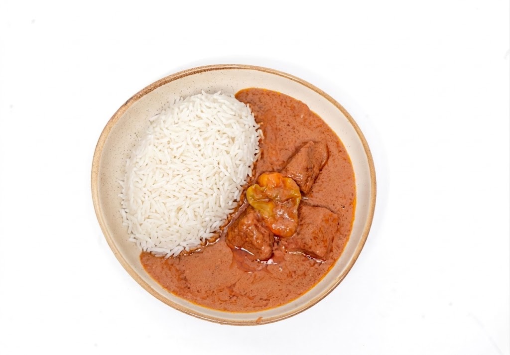 Sauce arachide viande, Riz